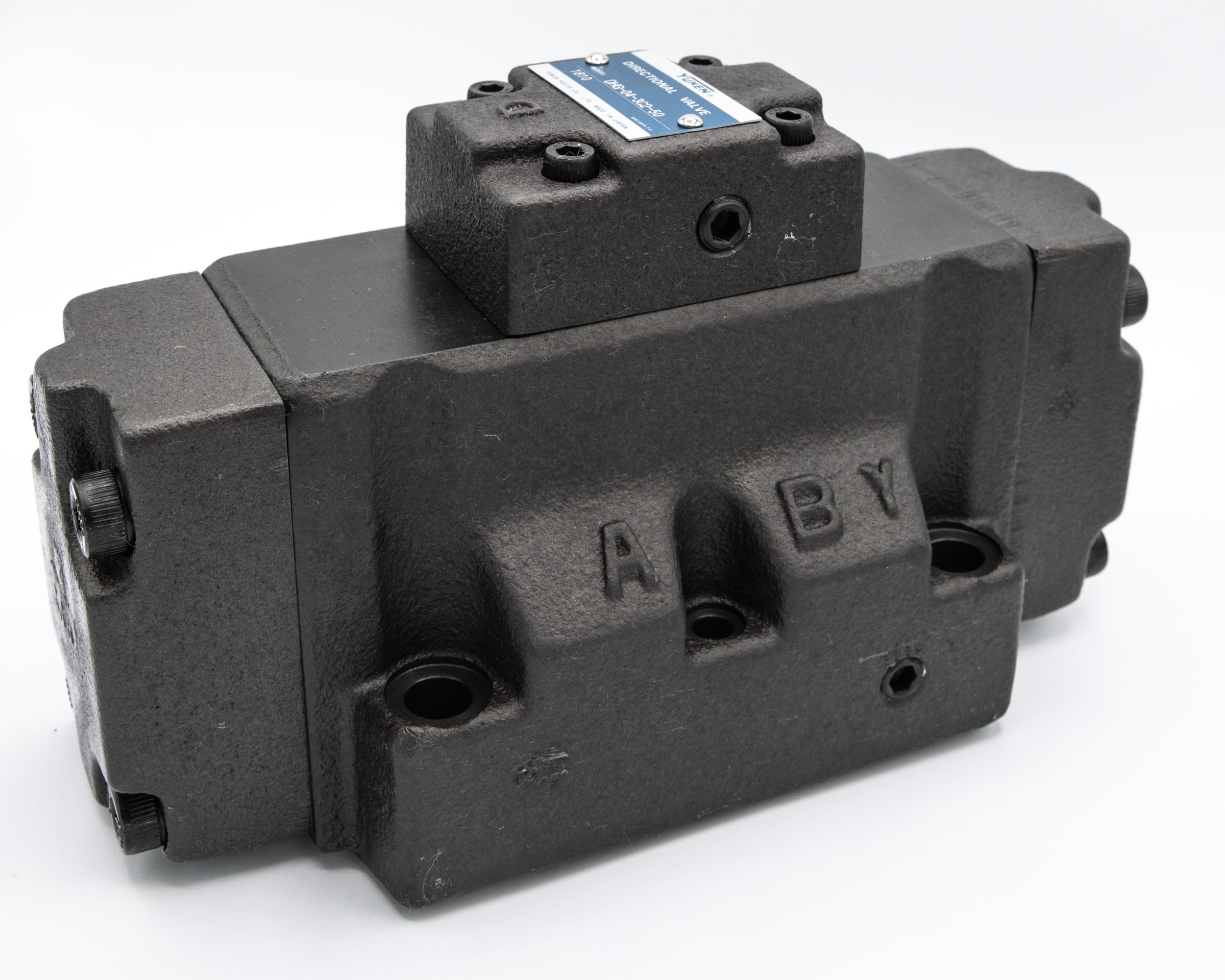 Pilot operated directional valves   - DHG 04